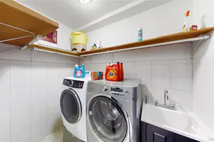 135-39 124th St, Ozone Park, NY 11420 - Photo 19