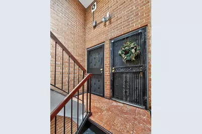42-11 108 St, Corona, NY 11368 - Photo 9