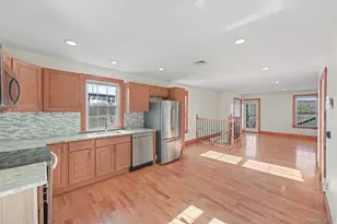 75 Albany St, Poughkeepsie, NY 12601 - Photo 11