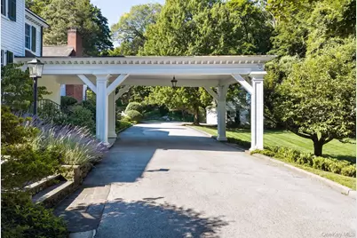 120 Scarborough Road, Briarcliff Manor, NY 10510 - Photo 3