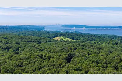120 Scarborough Road, Briarcliff Manor, NY 10510 - Photo 41