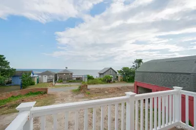 300 S Snedecor Avenue, Bayport, NY 11705 - Photo 29