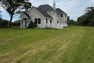 300 S Snedecor Ave, Bayport, NY 11705 - Photo 27