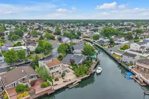 2643 Belmill Rd, Bellmore, NY 11710 - Photo 37