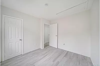 9 Carson Lane, Medford, NY 11763 - Photo 25