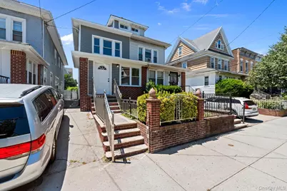 1658 Brooklyn Avenue, Brooklyn, NY 11210 - Photo 13