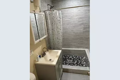 169 W 21st Street, Huntington Station, NY 11746 - Photo 11