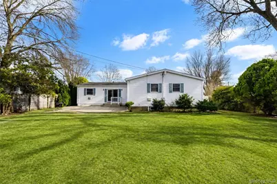 28 Dartmouth Drive, Smithtown, NY 11787 - Photo 23