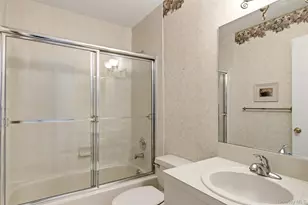 43 Lakebridge Dr S, Kings Park, NY 11754 - Photo 23