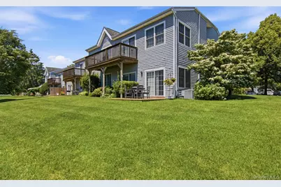43 Lakebridge Drive S, Kings Park, NY 11754 - Photo 27