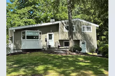 63 Chaucer Street, Hartsdale, NY 10530 - Photo 21