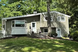 63 Chaucer St, Hartsdale, NY 10530 - Photo 21