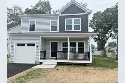 2 Gail Grace Court, Copiague, NY 11726 - Photo 1