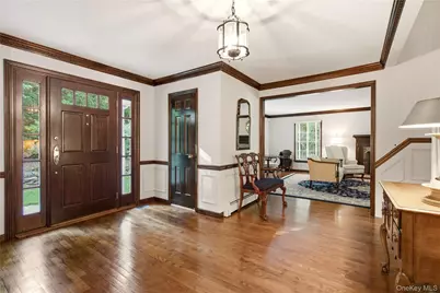 54 Snake Hill Road, Cold Spring Harbor, NY 11724 - Photo 3