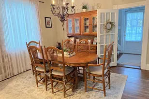 28 Pine St, Sayville, NY 11782 - Photo 5