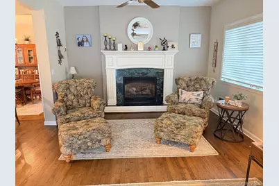 28 Pine Street, Sayville, NY 11782 - Photo 13