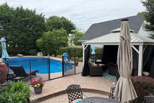 28 Pine St, Sayville, NY 11782 - Photo 35