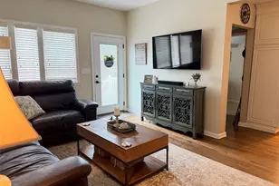 28 Pine St, Sayville, NY 11782 - Photo 15
