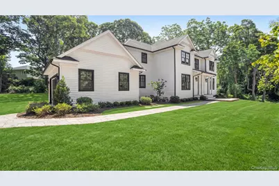 29 Briana Court, East Moriches, NY 11940 - Photo 3