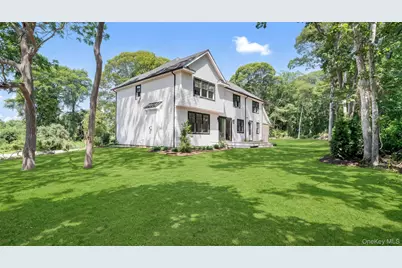 29 Briana Court, East Moriches, NY 11940 - Photo 5