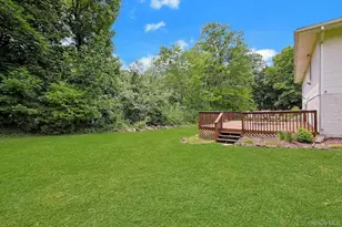 8 Duers Ct, Ossining, NY 10562 - Photo 21
