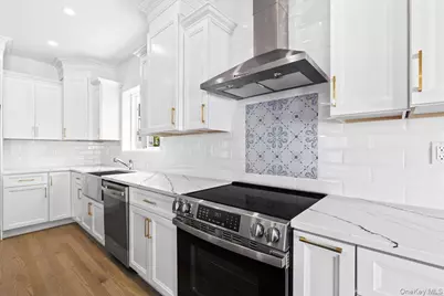 197 Finlay Street, New York, NY 10307 - Photo 17