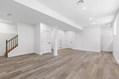 197 Finlay Street, New York, NY 10307 - Photo 35