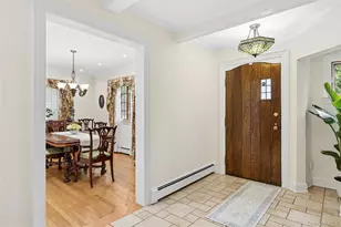 84 Luquer Rd, Manhasset, NY 11030 - Photo 3
