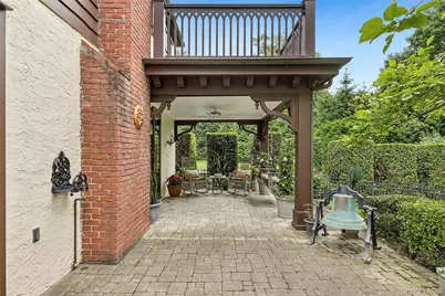 84 Luquer Road, Manhasset, NY 11030 - Photo 21