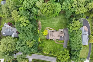84 Luquer Rd, Manhasset, NY 11030 - Photo 27