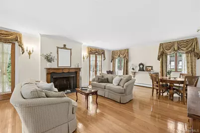 84 Luquer Road, Manhasset, NY 11030 - Photo 5