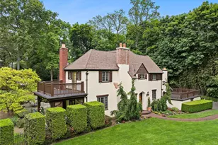 84 Luquer Rd, Manhasset, NY 11030 - Photo 25