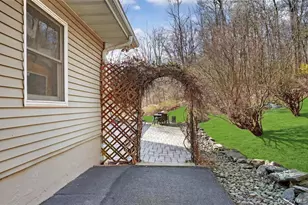 155 Roselawn Rd, Highland Mills, NY 10930 - Photo 37