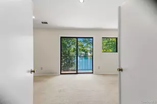 97 Northgate Cir, Melville, NY 11747 - Photo 15
