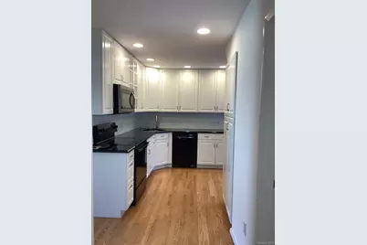 67 Soundview Drive, Port Jefferson, NY 11777 - Photo 23