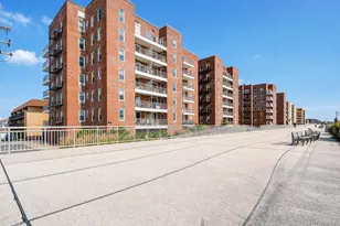 125 Beach 124, Rockaway Beach, NY 11694 - Photo 15