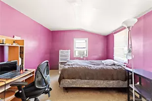 155 27th St, Copiague, NY 11726 - Photo 15