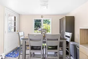155 27th St, Copiague, NY 11726 - Photo 5