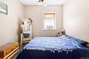 155 27th St, Copiague, NY 11726 - Photo 9