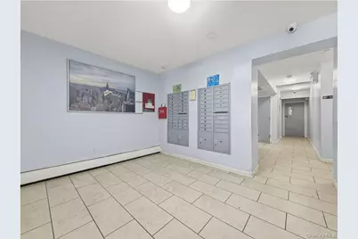 856 E 213th Street, Bronx, NY 10467 - Photo 5