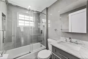 70 Normandy Rd, Yonkers, NY 10701 - Photo 17