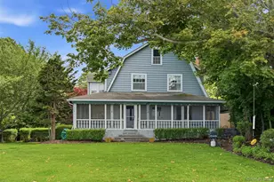 7 Thompson St, Shoreham, NY 11786 - Photo 29