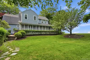 7 Thompson St, Shoreham, NY 11786 - Photo 27