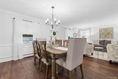 16 Parson Drive, Stony Brook, NY 11790 - Photo 11