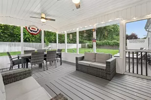 16 Parson Dr, Stony Brook, NY 11790 - Photo 31