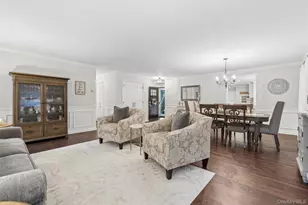 16 Parson Dr, Stony Brook, NY 11790 - Photo 9