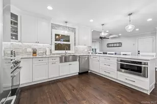 16 Parson Dr, Stony Brook, NY 11790 - Photo 13