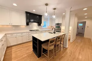 71 Bar Beach Rd, Port Washington, NY 11050 - Photo 13