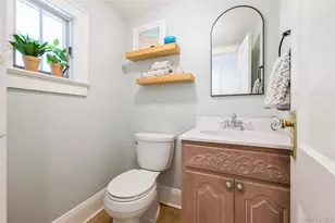 71 Bar Beach Rd, Port Washington, NY 11050 - Photo 15
