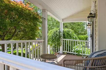 71 Bar Beach Road, Port Washington, NY 11050 - Photo 3